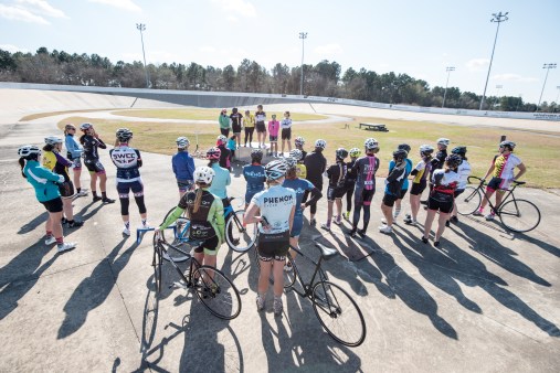 2.6.15 track day group pic